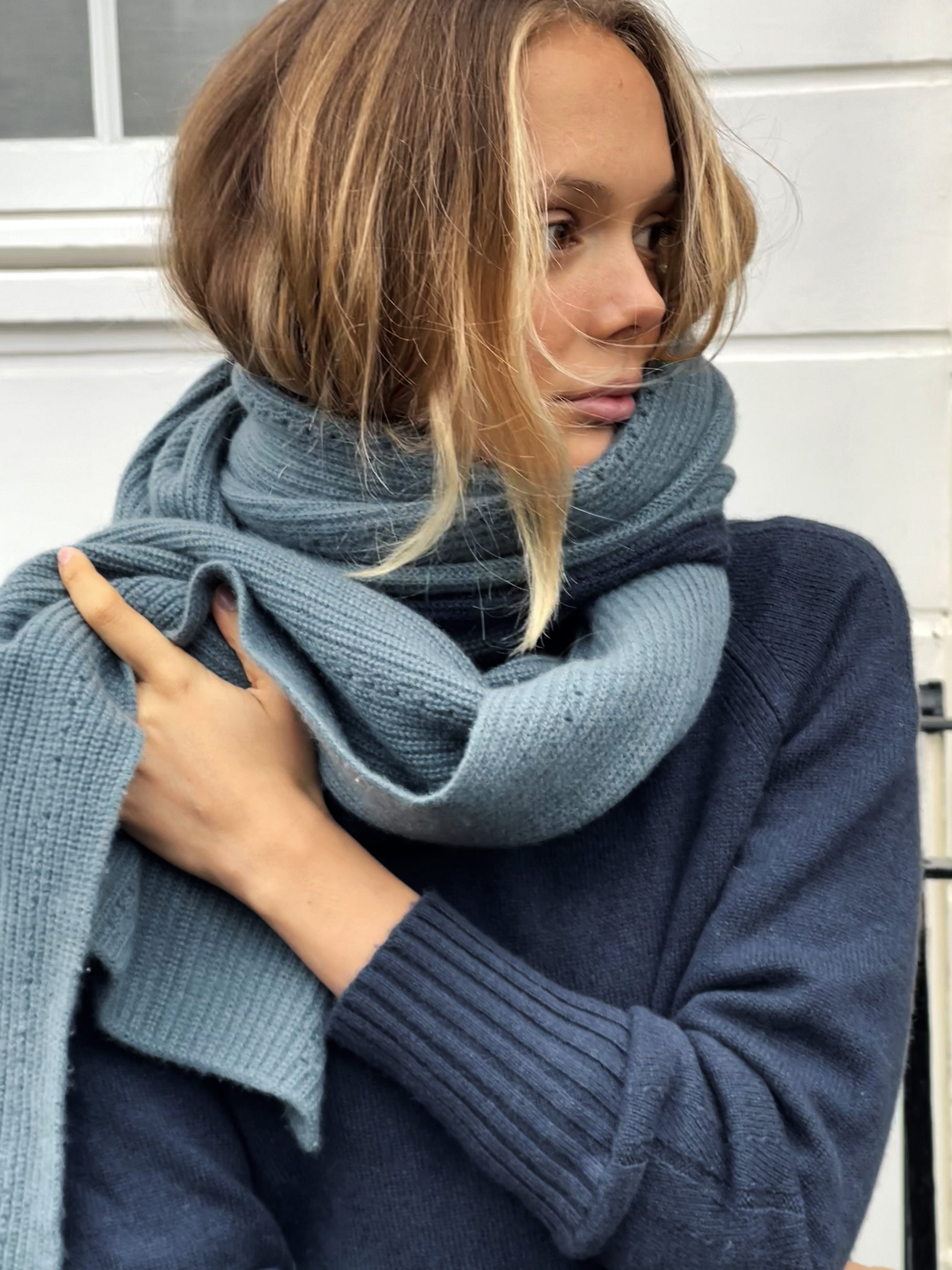 Hera Cashmere large scarf - Teal/Marine