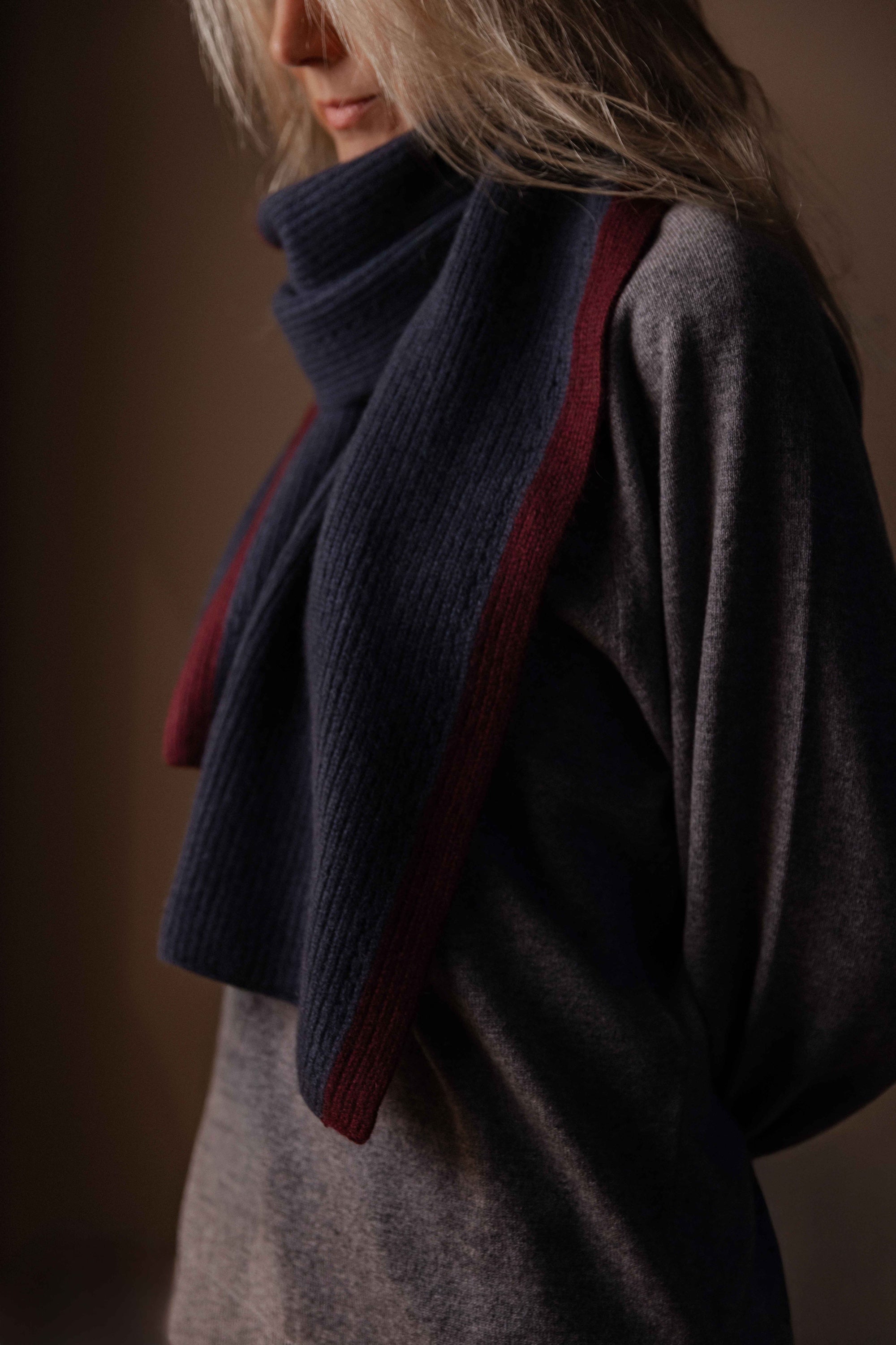 Hera Cashmere scarf - Marine/Burgundy