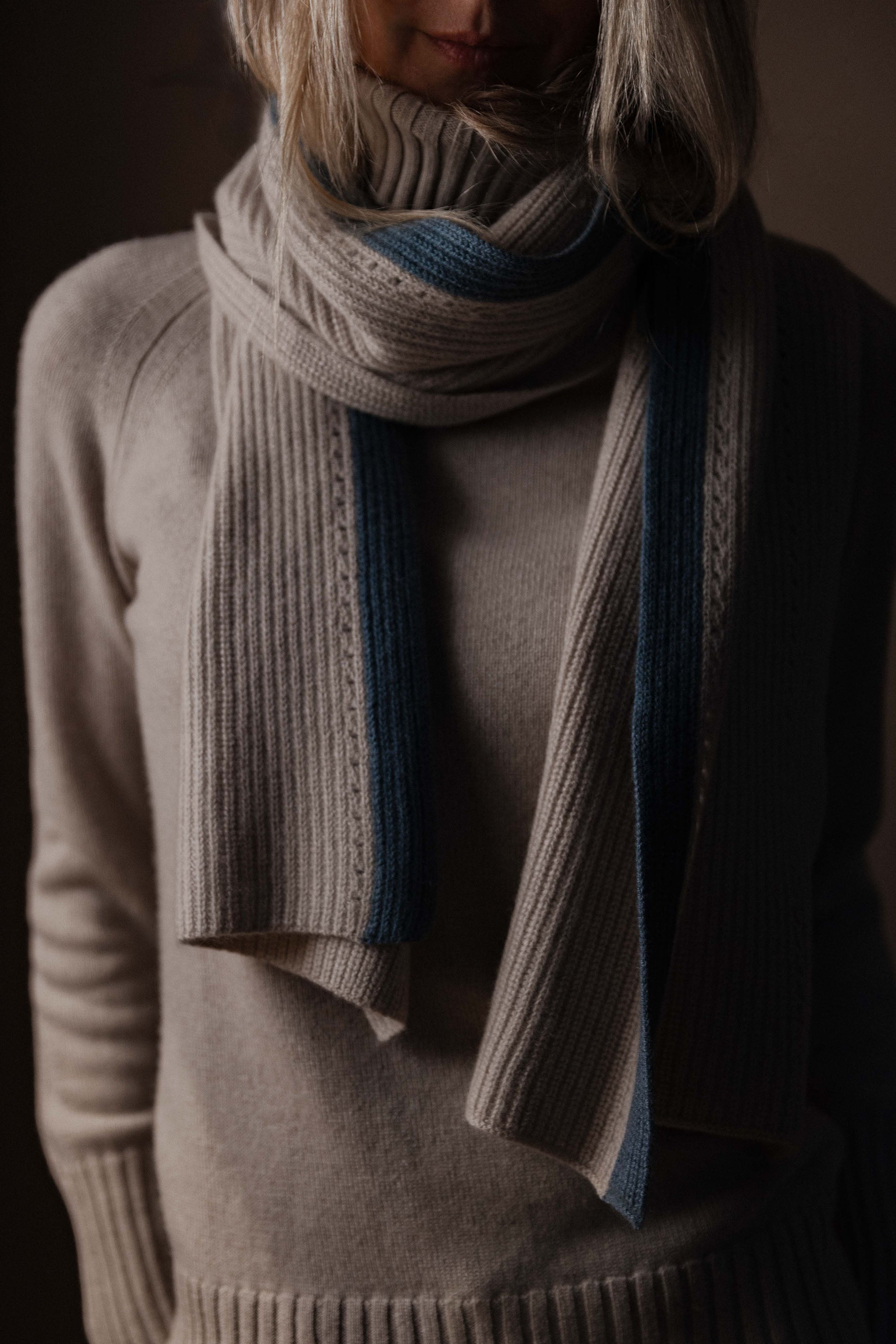 Hera Cashmere scarf - Natural/Teal