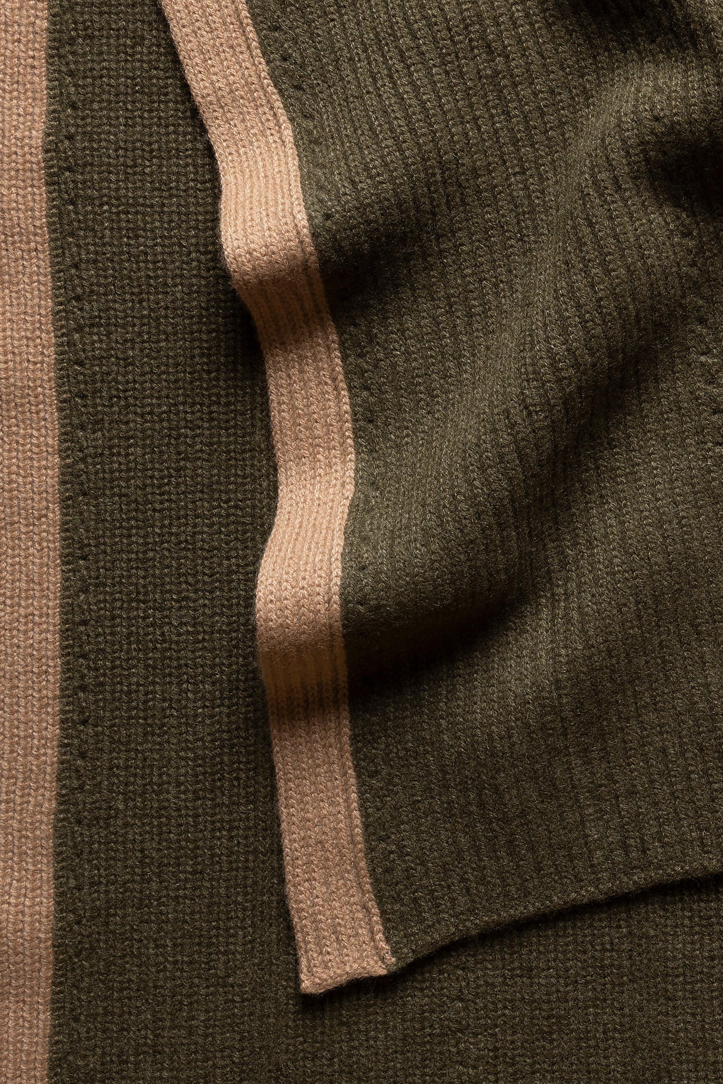 Hera Cashmere large scarf - Olive/Camel