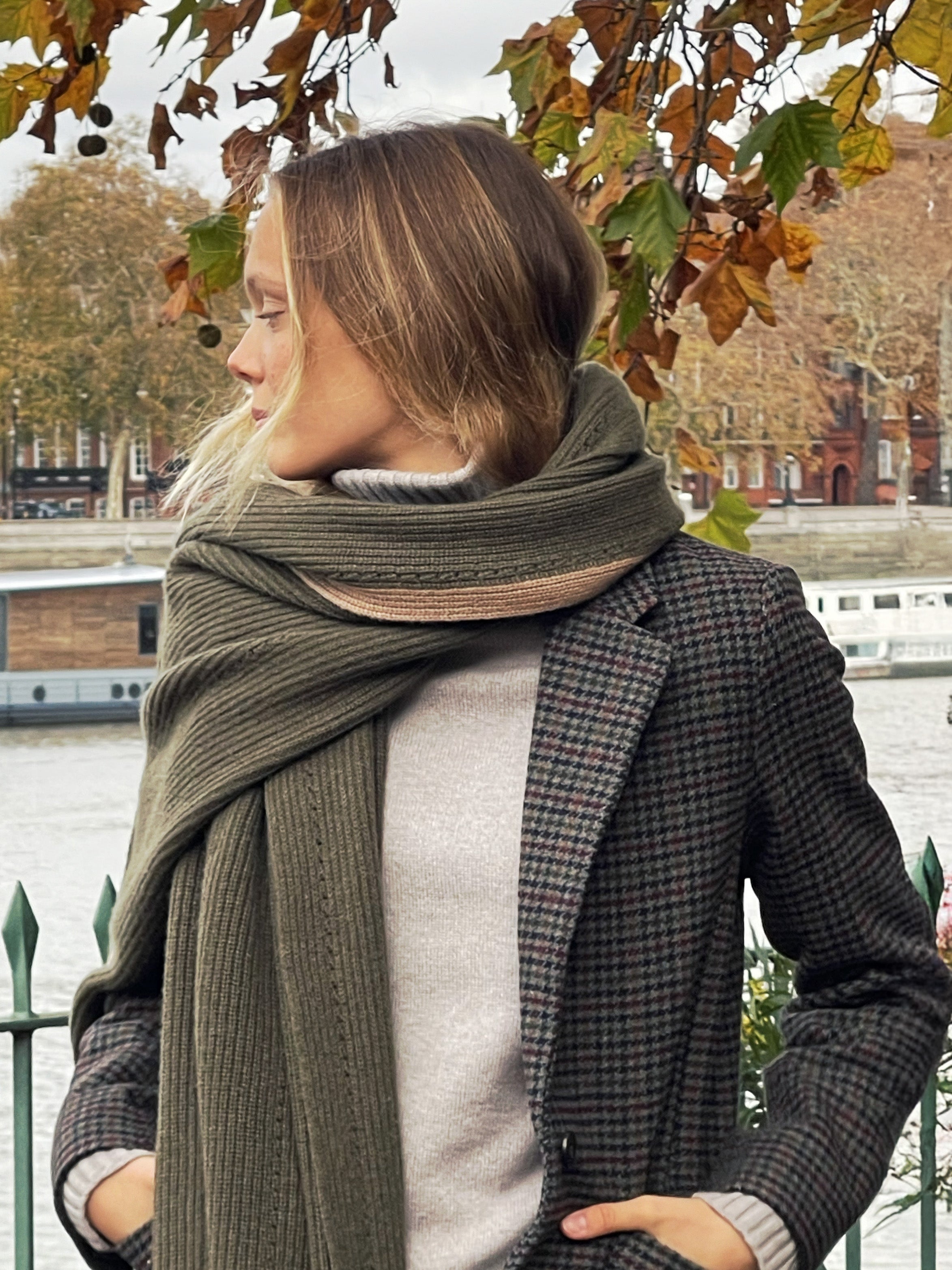 100% Cashmere unisex luxury knitted large scarf shawl stole Olive